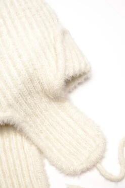 FREE PEOPLE Timber Fuzzy Knit Trapper -FREE PEOPLE Shop p58994 Z 082320230859152000x3000 1