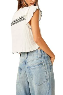 FREE PEOPLE Sarafina Embroidered Tee -FREE PEOPLE Shop p60336 Z 121120230903341988x3000 1