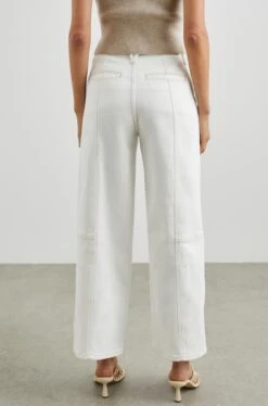 RAILS Getty Crop Utility -FREE PEOPLE Shop p61034 Z 021320240517571983x3000 1