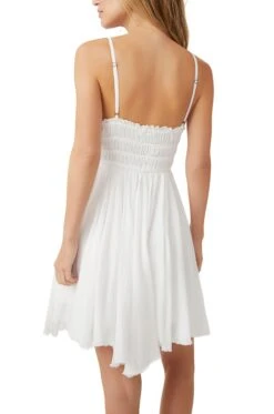 FREE PEOPLE Delia Slip -FREE PEOPLE Shop p61230 Z 020120240447141985x3000 1