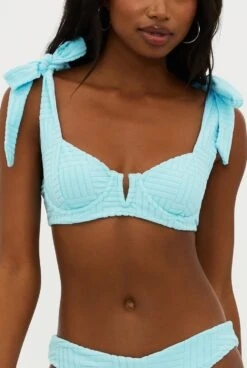 Blair Terry U-Wire Top