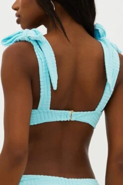 Blair Terry U-Wire Top -FREE PEOPLE Shop p61822 Z 04012024033445853x1284 1