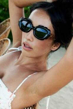 Golden Hour Scalloped Polarized Sunglass